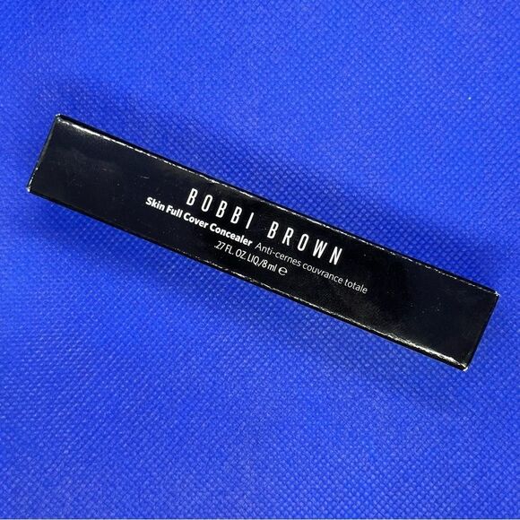 Bobbi Brown Skin Full Cover Concealer - Almond - Picture 2 of 4